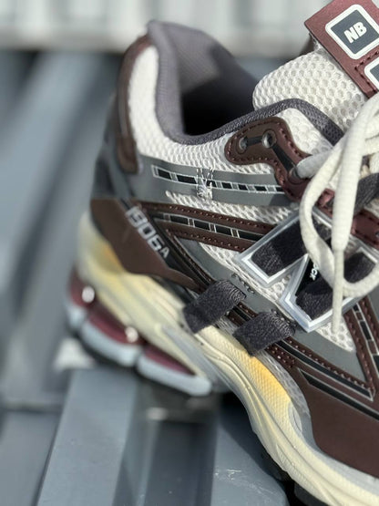New Balance 1906a vinotinto
