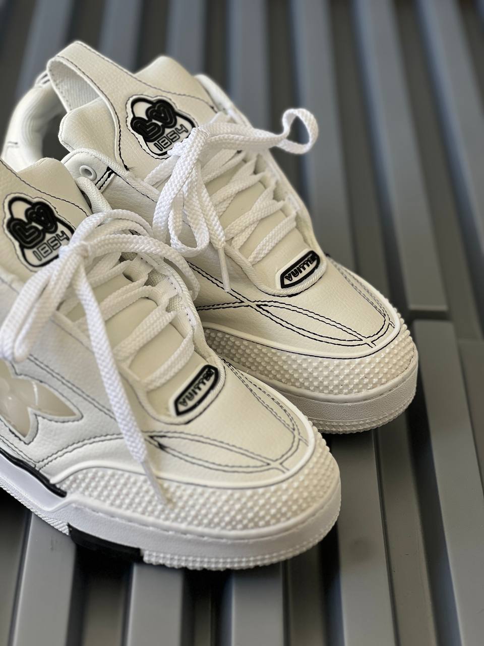 Louis Vuitton Skate blanca
