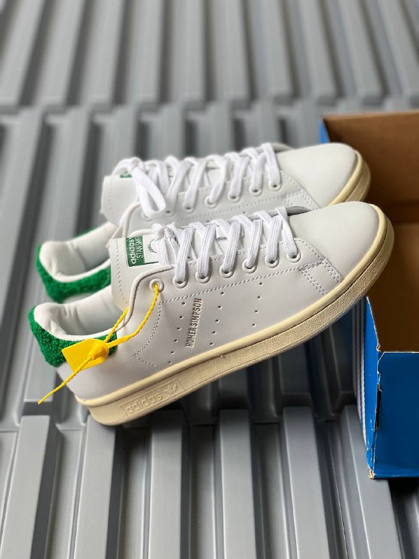 Adidas Simpsons Homero