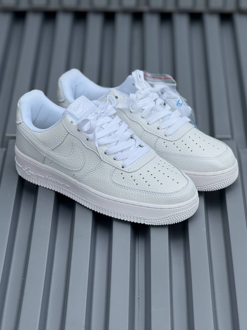 Nike Air Force One Drake blanca