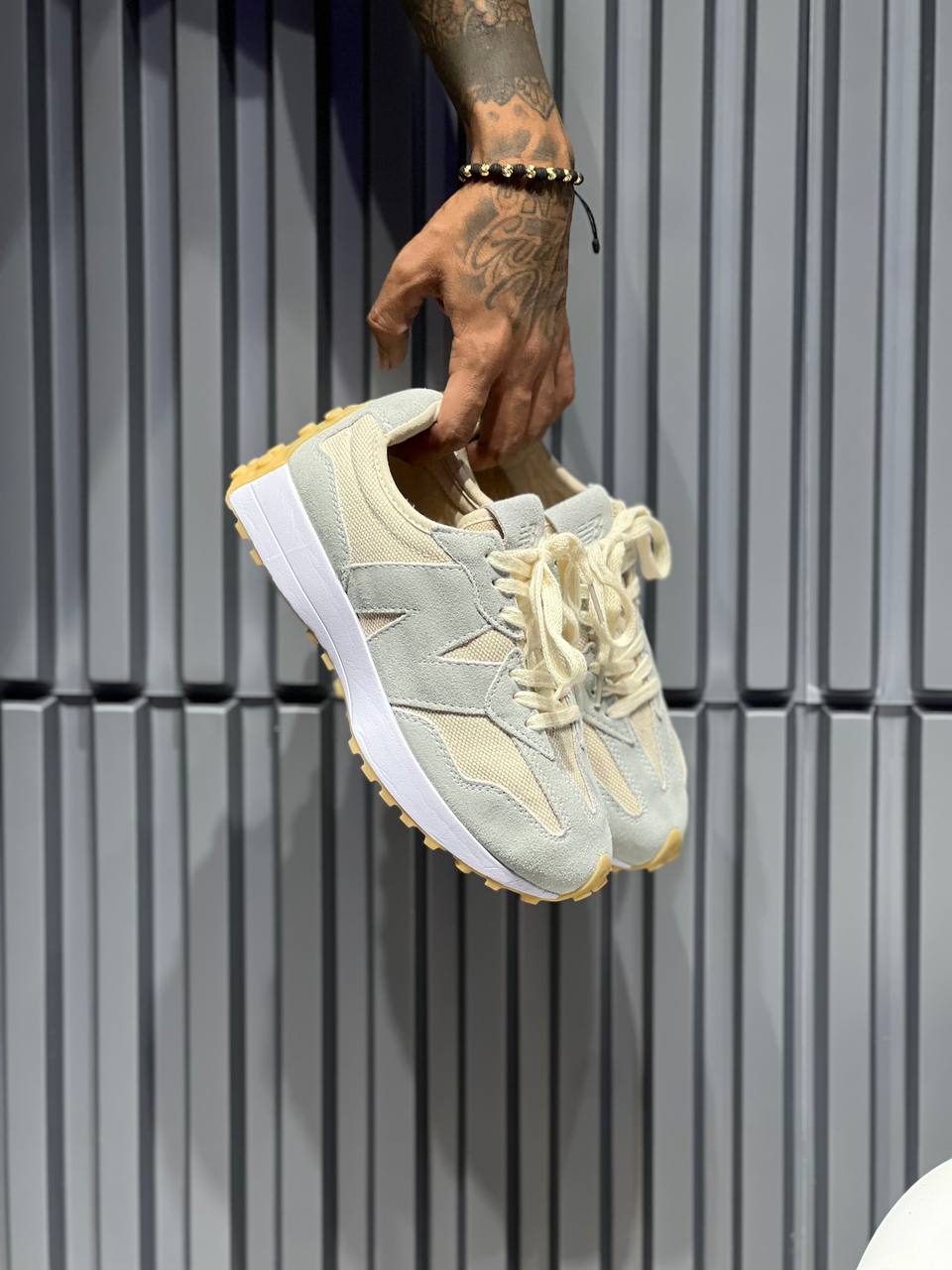 New Balance 327 gris