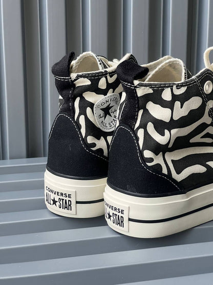Converse Zebra
