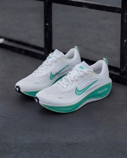 Nike ZoomX Vomero Plus Blanco / Turqueza