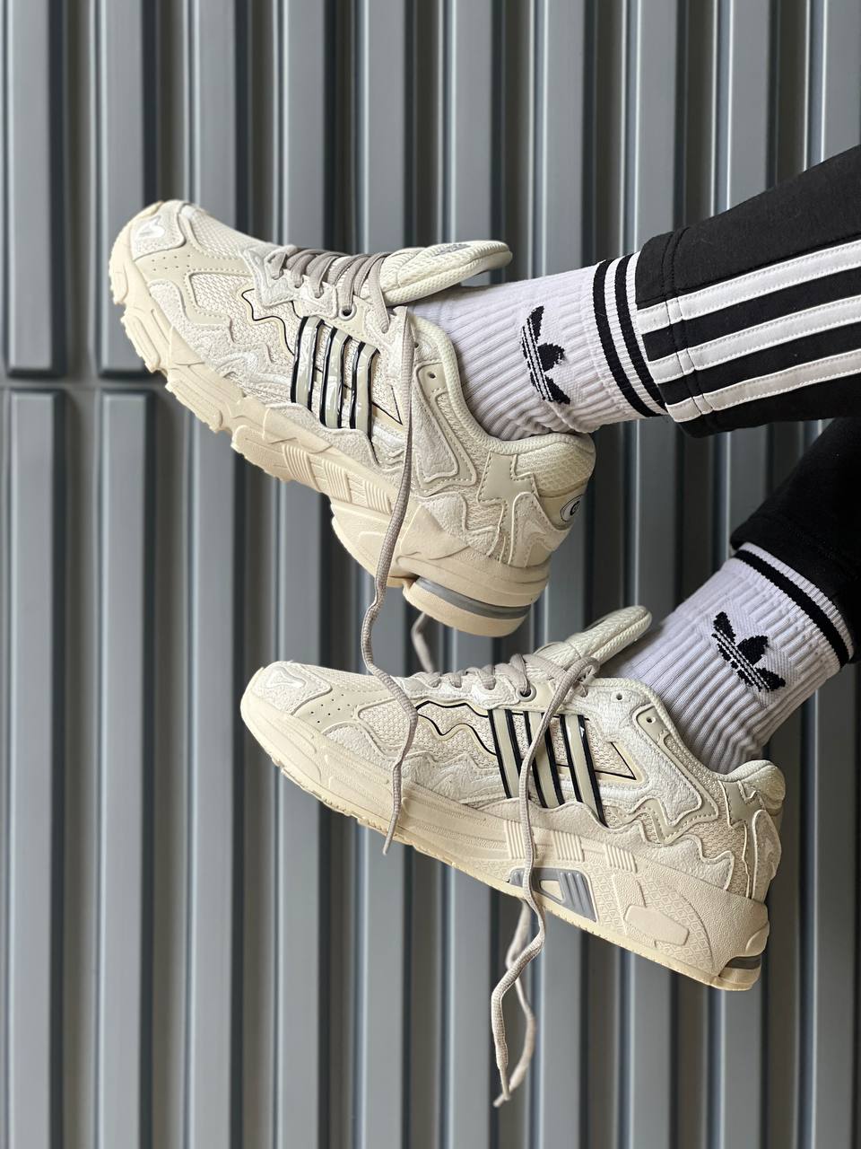 Adidas Forum Bad bunny Beish