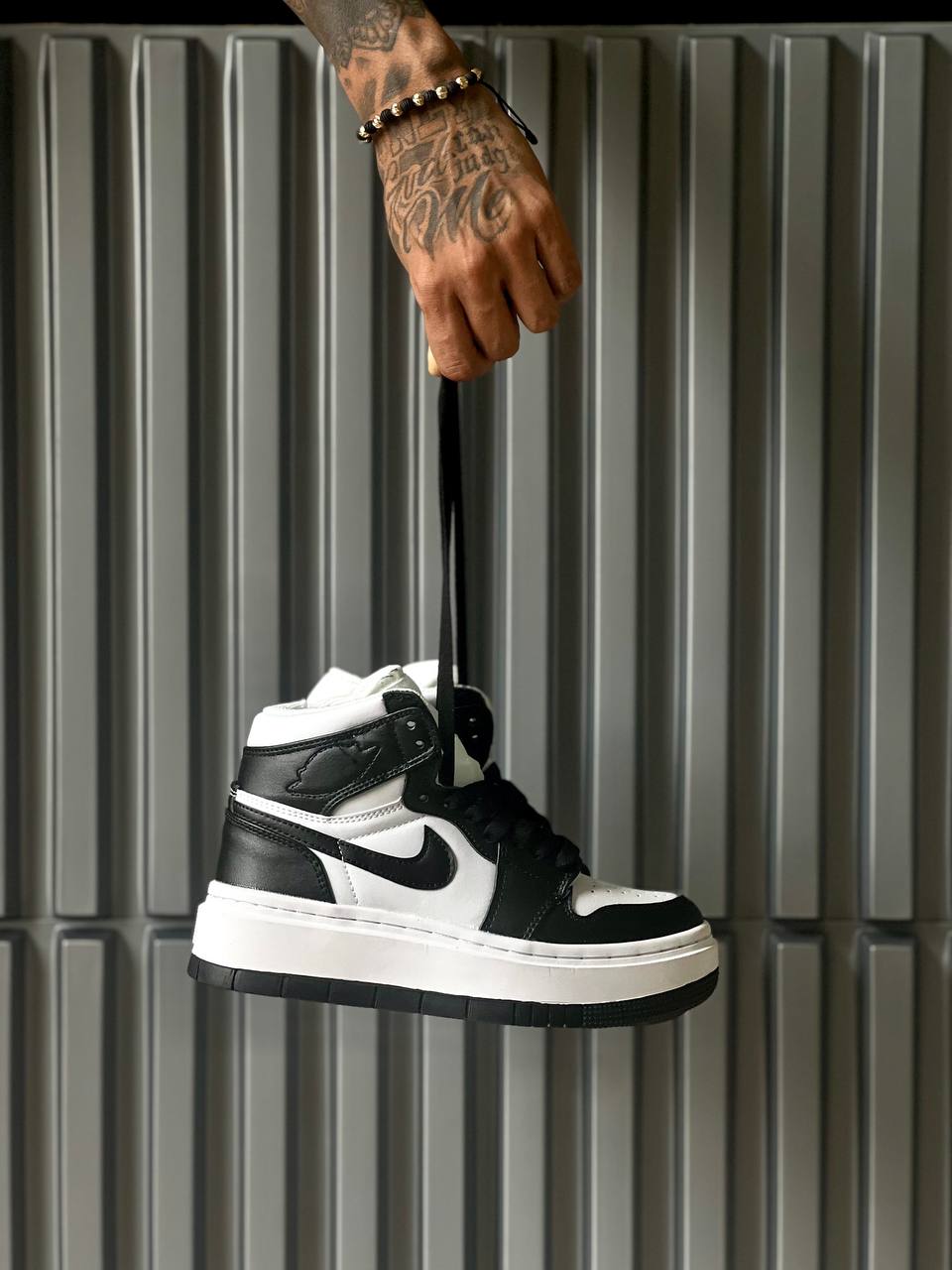 Nike Air Jordan 1 Retro con plataforma
