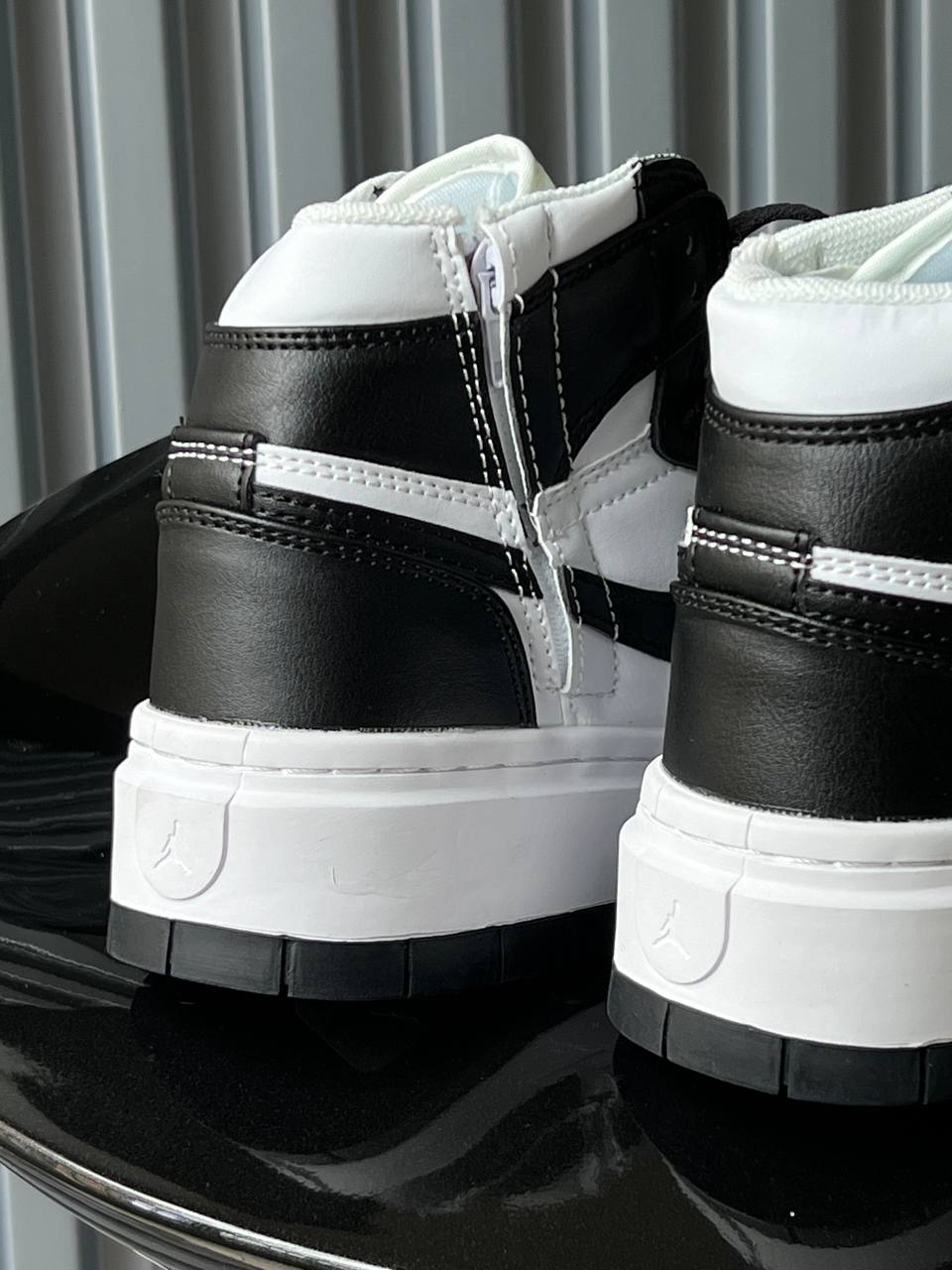 Nike Air Jordan 1 Retro con plataforma