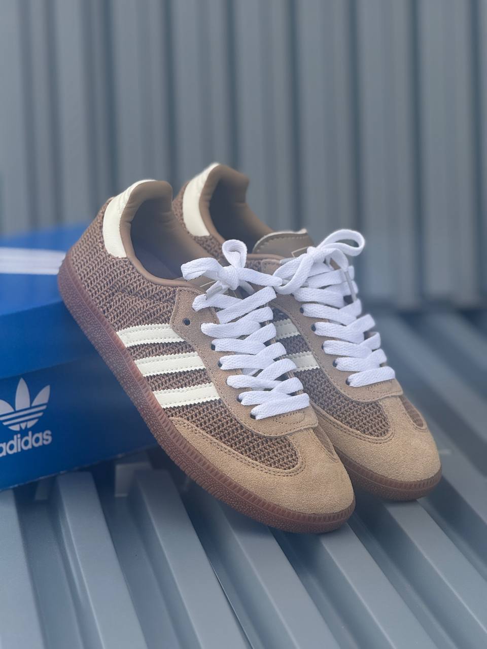 ADIDAS SAMBA CAFE OSCURA