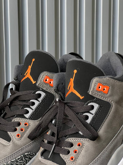 Jordan Retro naranja