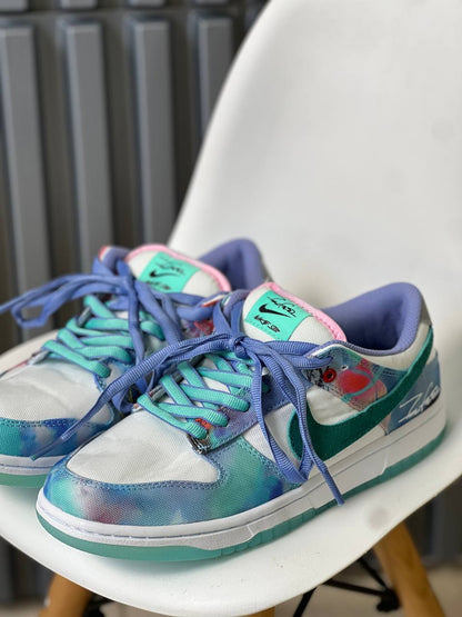 Nike SB × Futura Laboratories Dunk Low