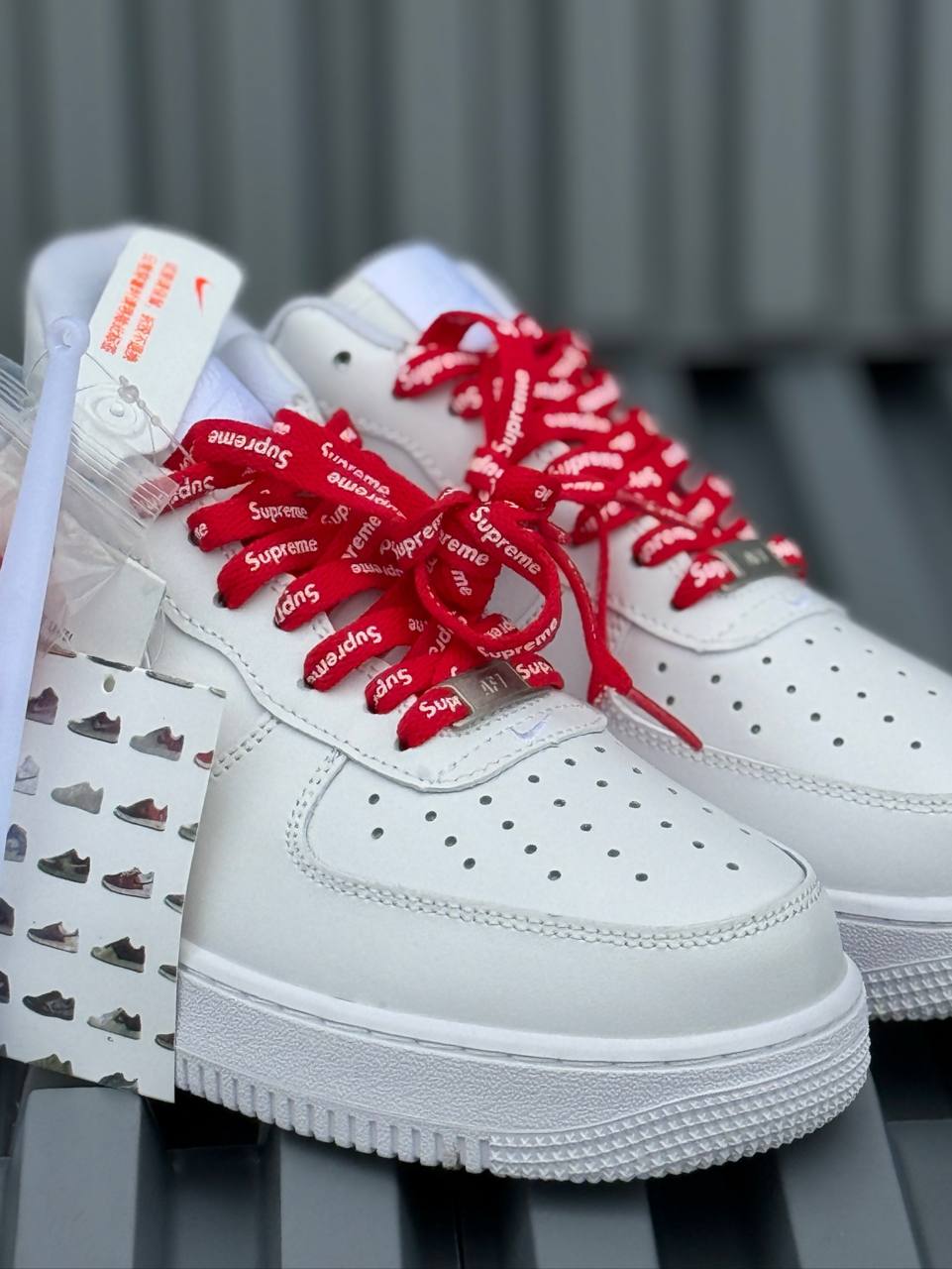 Nike Air Force One X Supreme