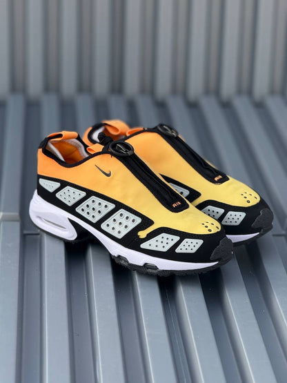 Nike air max sueder gold