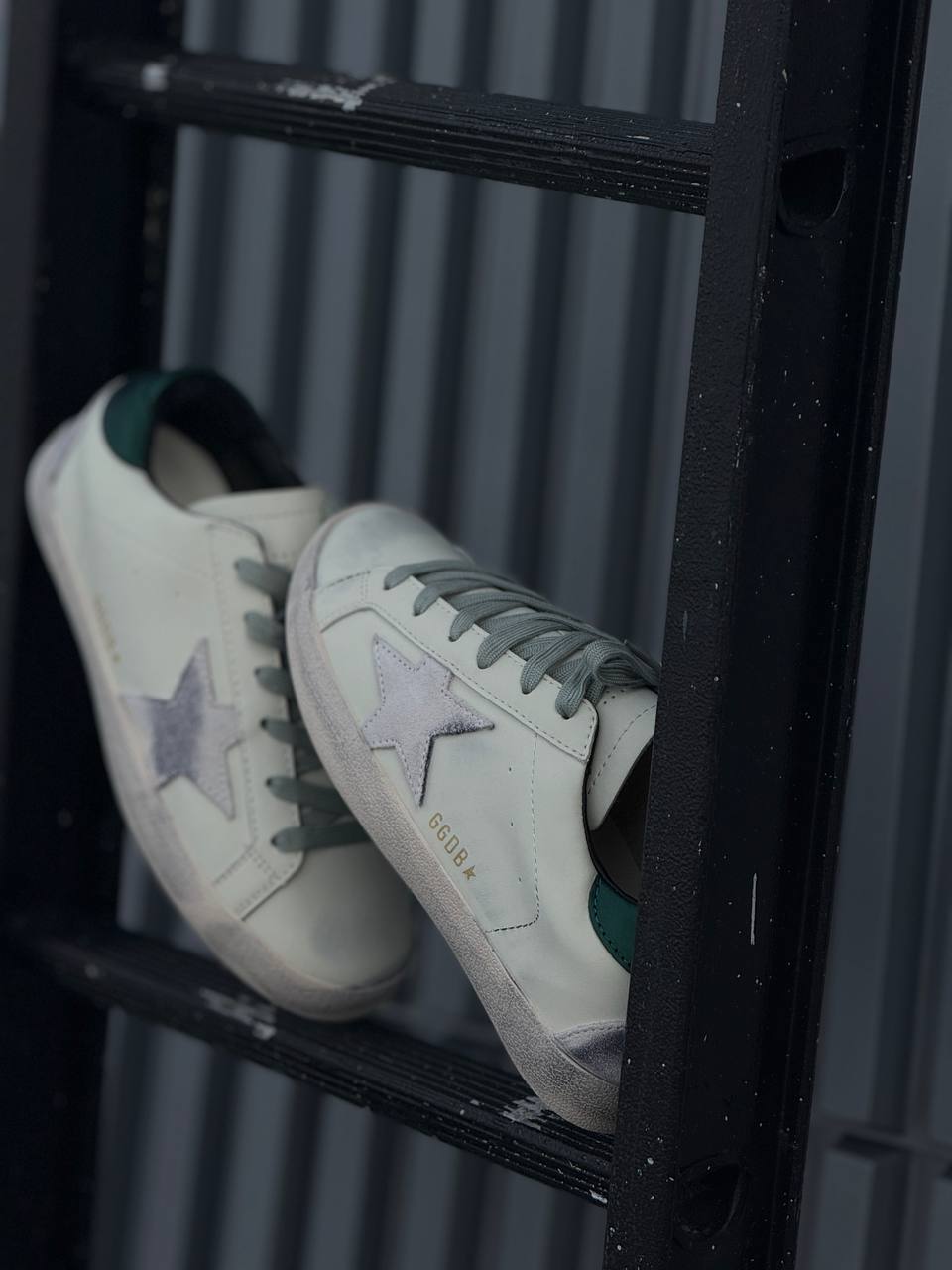 Golden Goose Verde con Gris