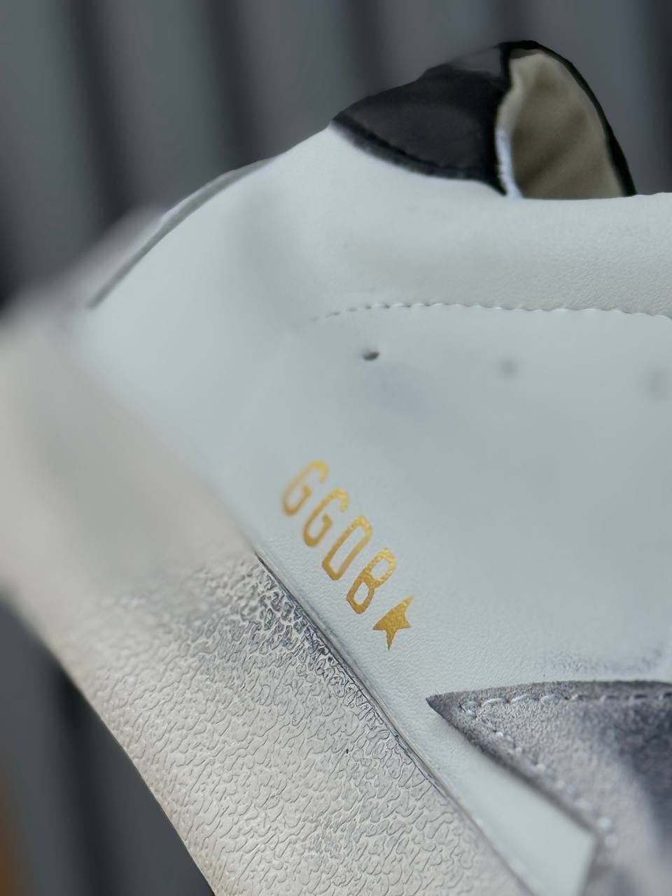 Golden Goose Negro con gris