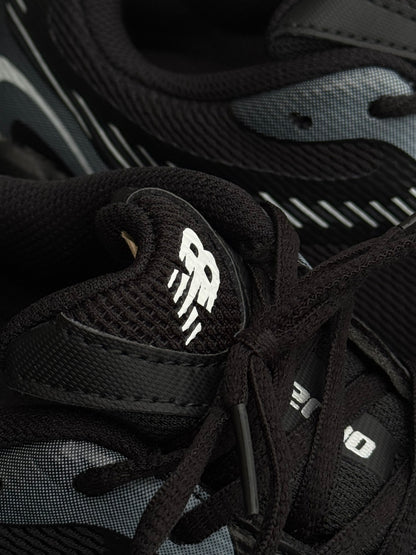 New Balance 2000 Negra