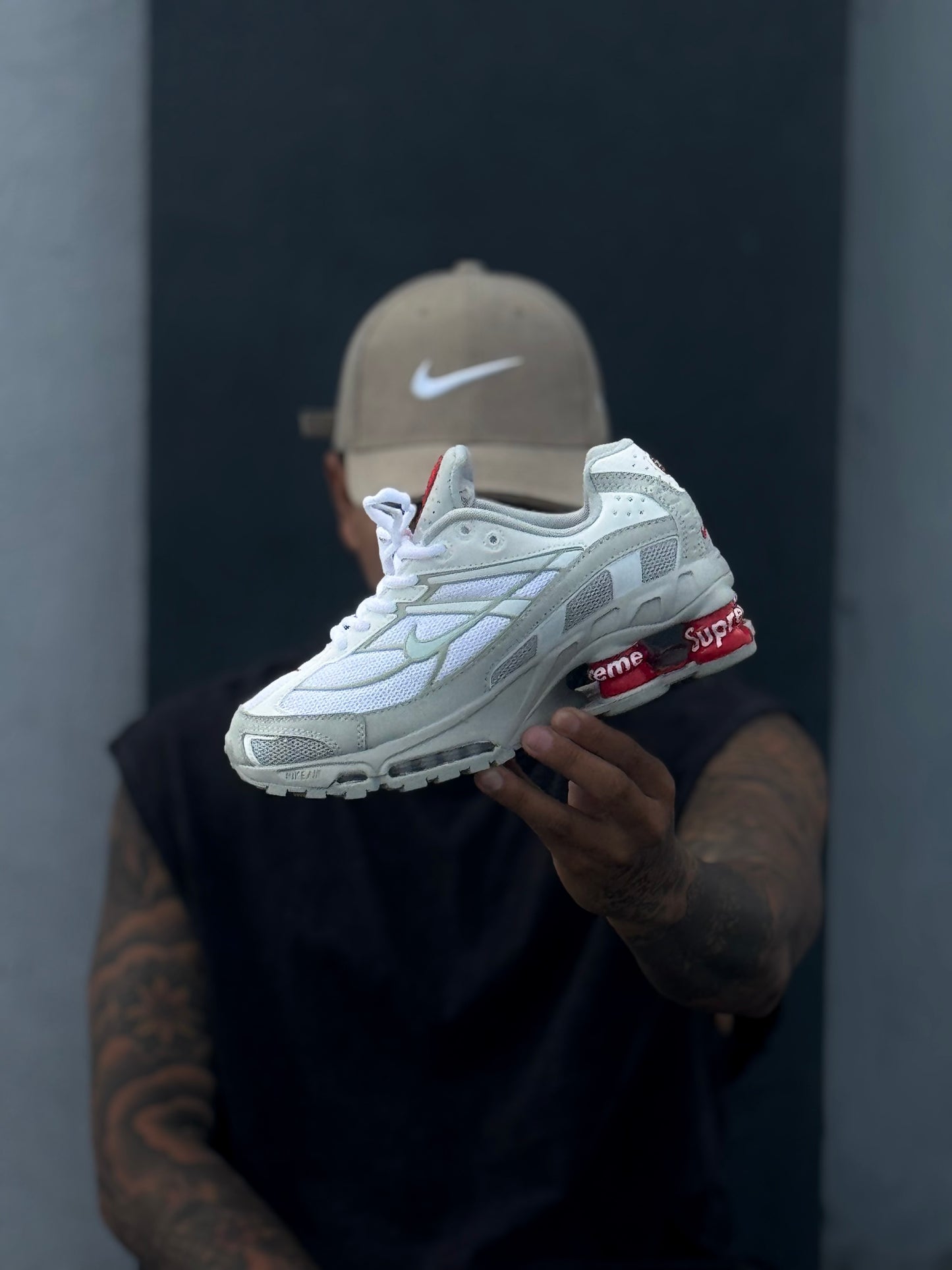 Nike Shox X Supreme