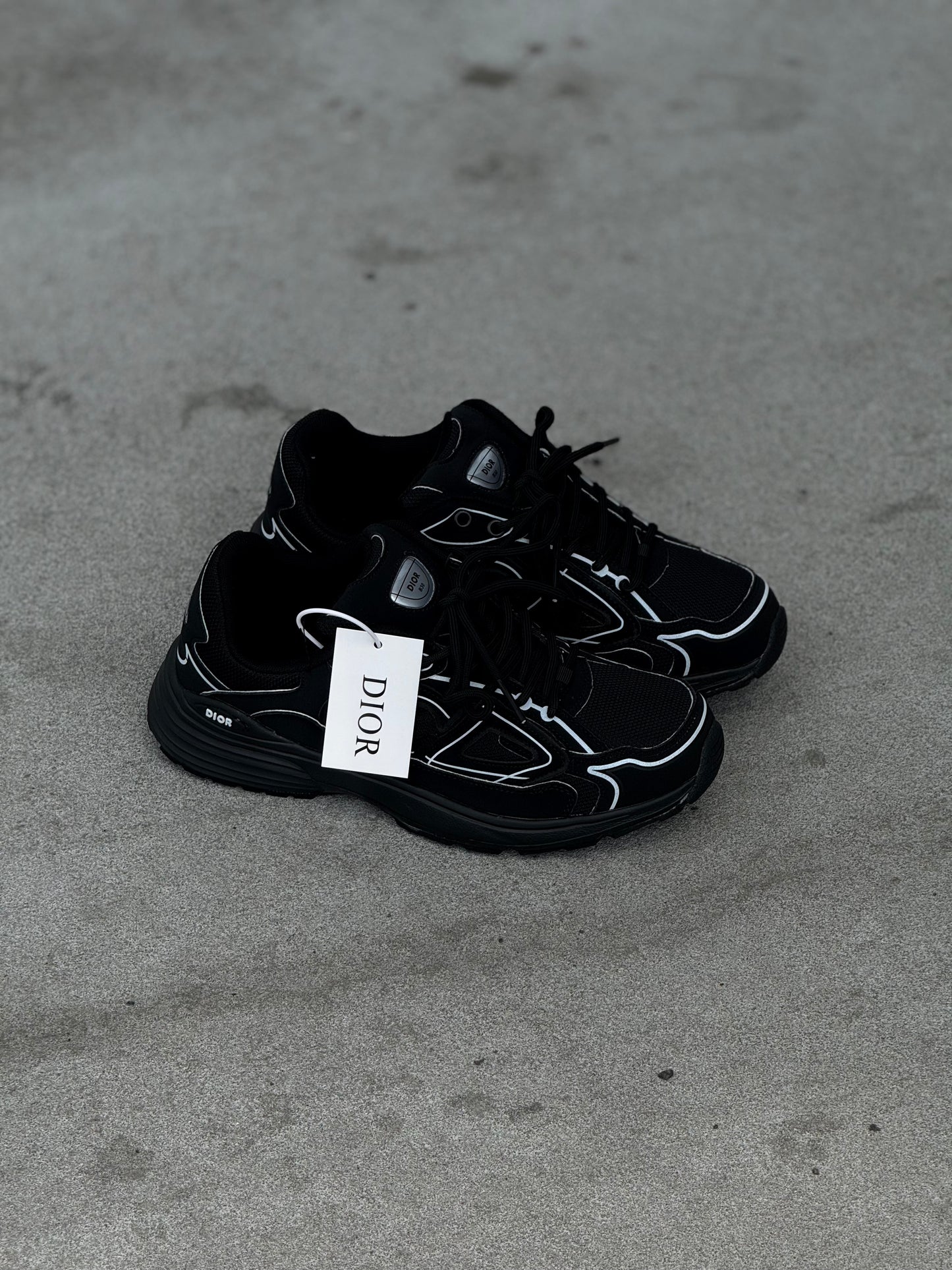 DIOR B30 BLACK