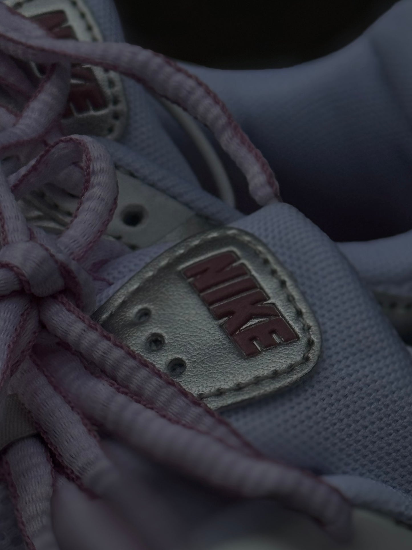 Nike P-6000 pinkie silver