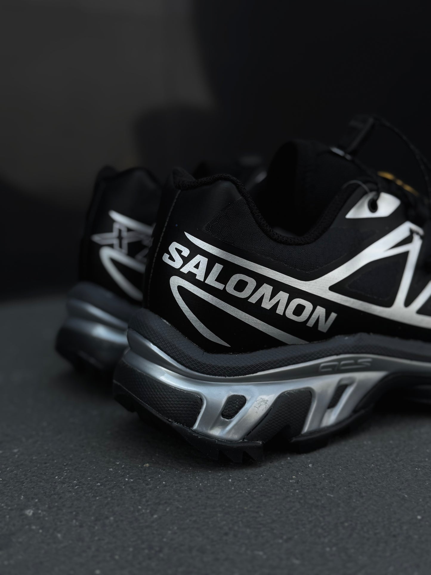 Salomon xt6 Black (UNISEX)