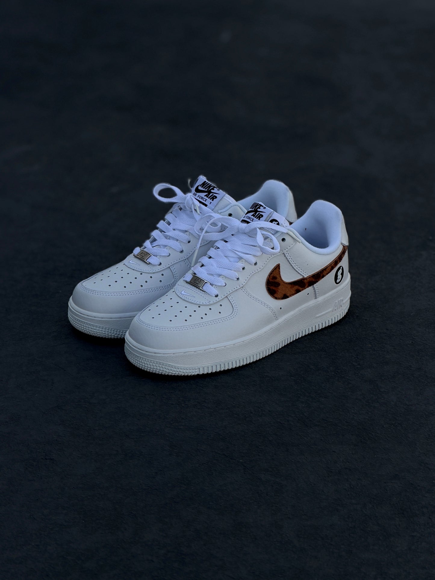 Air Force 1 Low Supreme GOODENOUGH