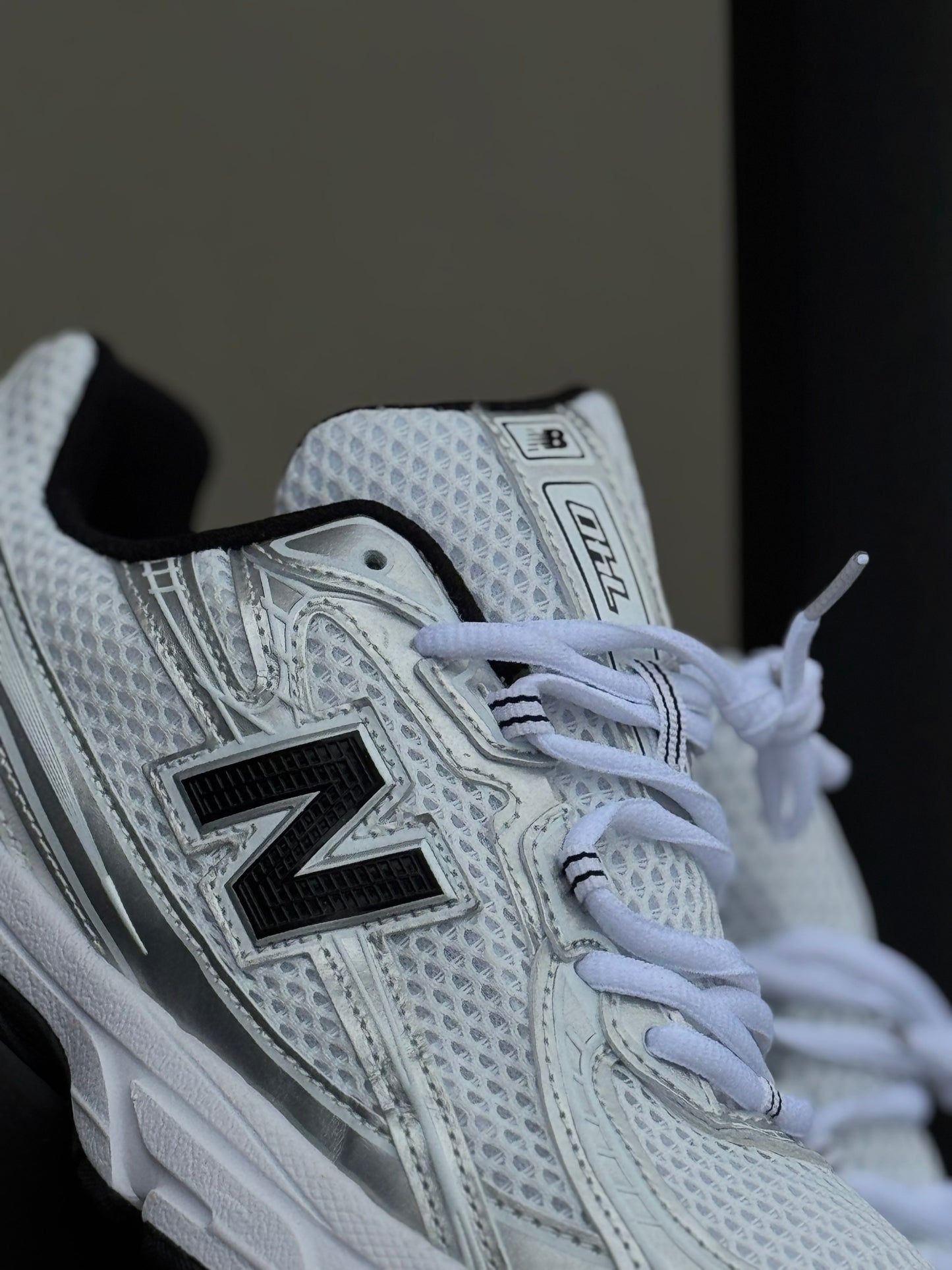 New Balance 740 WhitexBlack