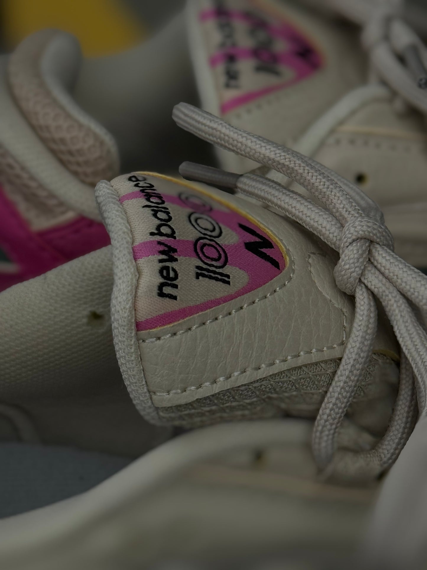 New Balance 1000 Beish Rosada