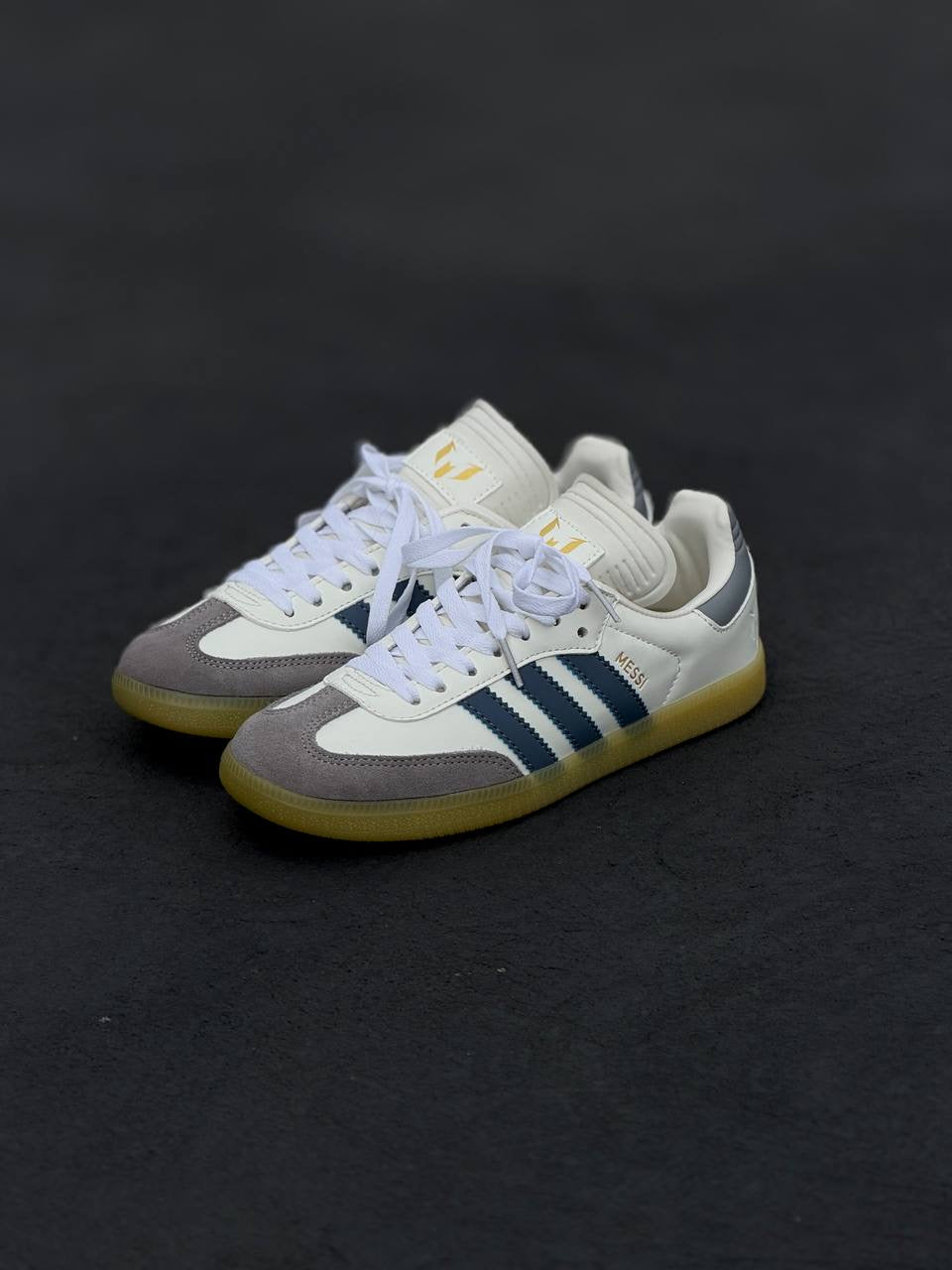 Adidas Samba x messi