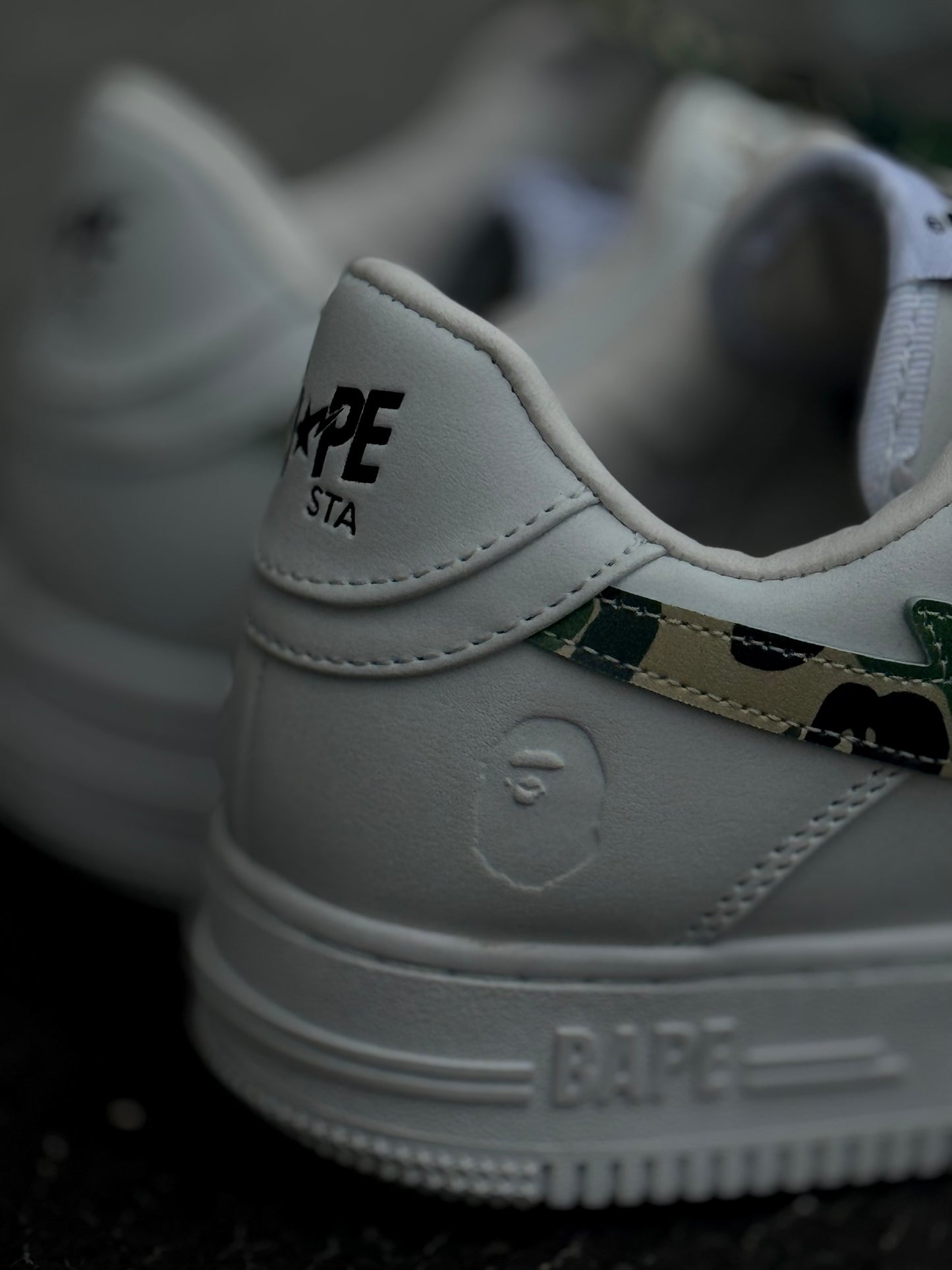 Bappe White Military Green