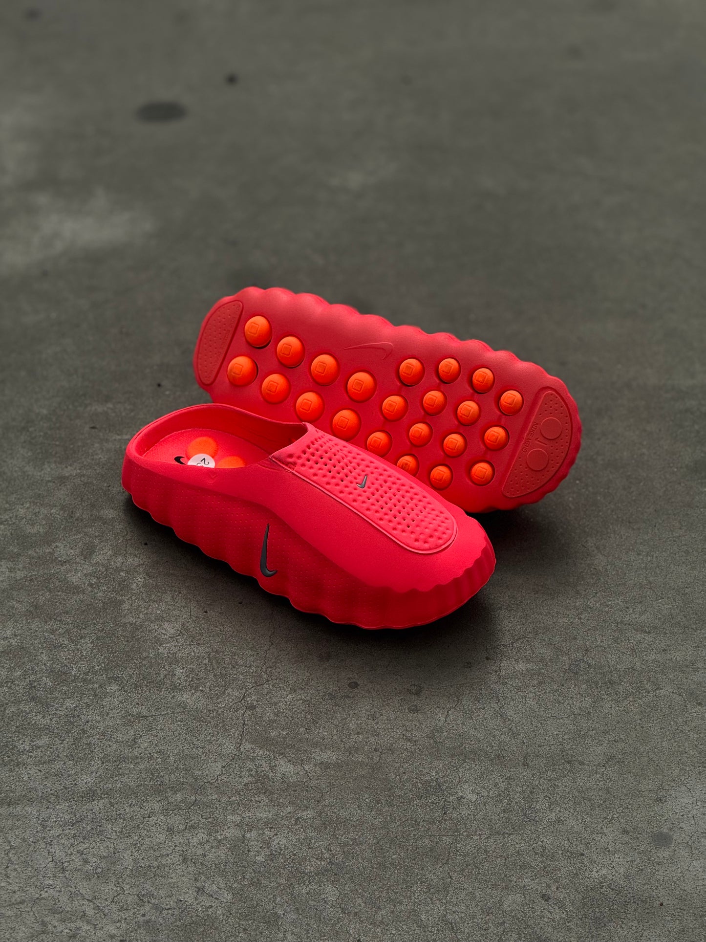 Nike Mind 001 Solar Red