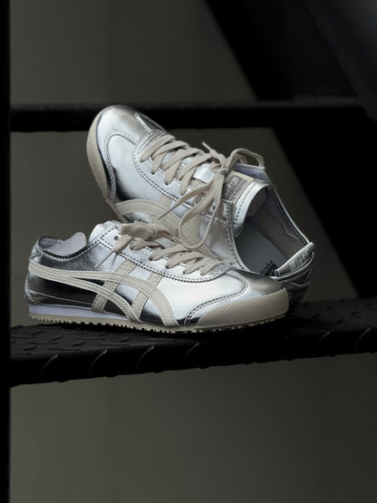 Onitsuka tiger Silver