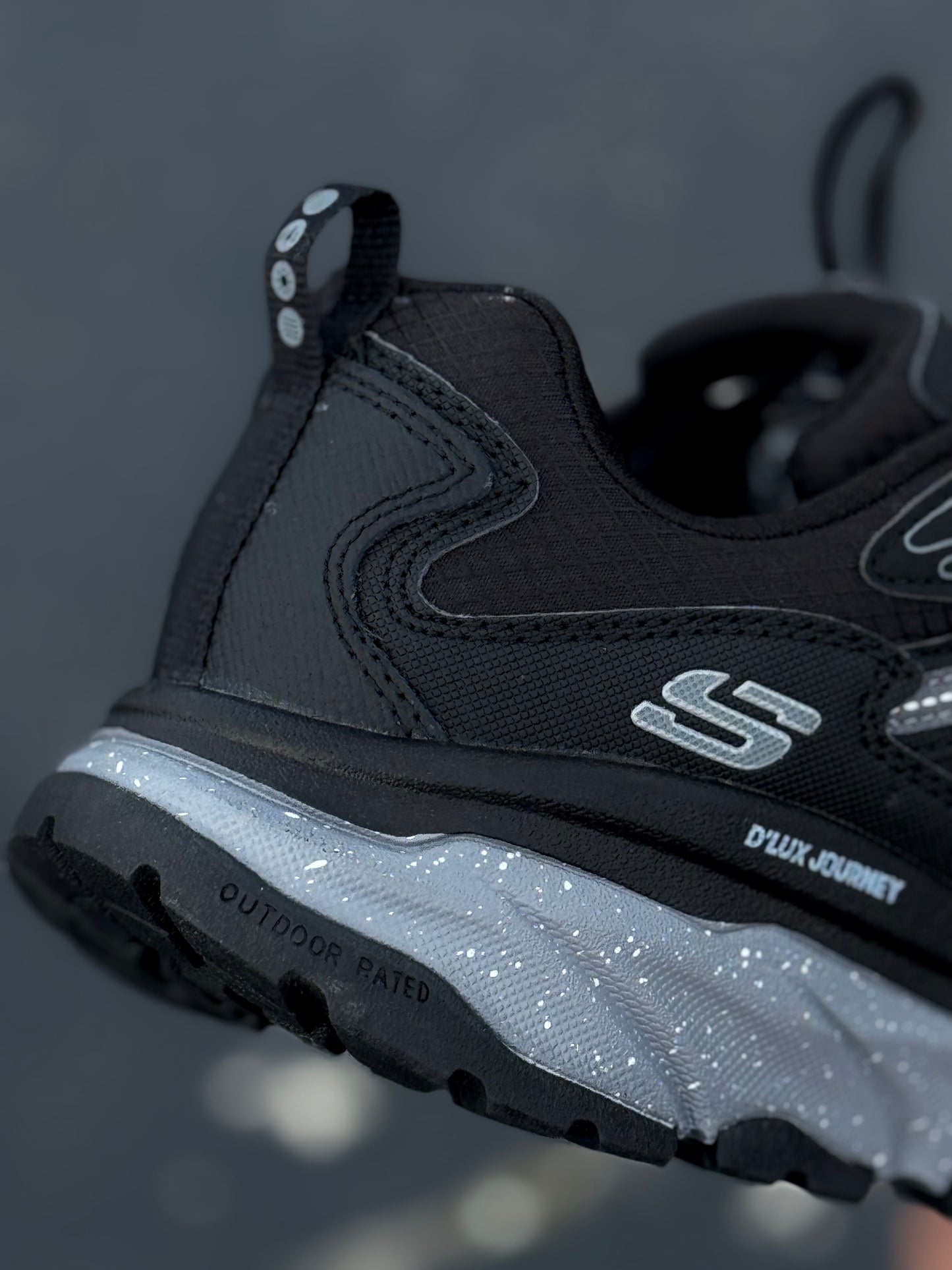 Skechers D'Lux Journey