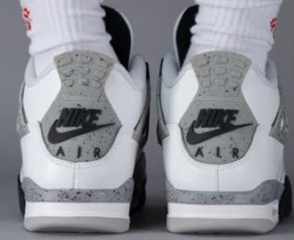 Nike air Jordan Retro 4 White Cement