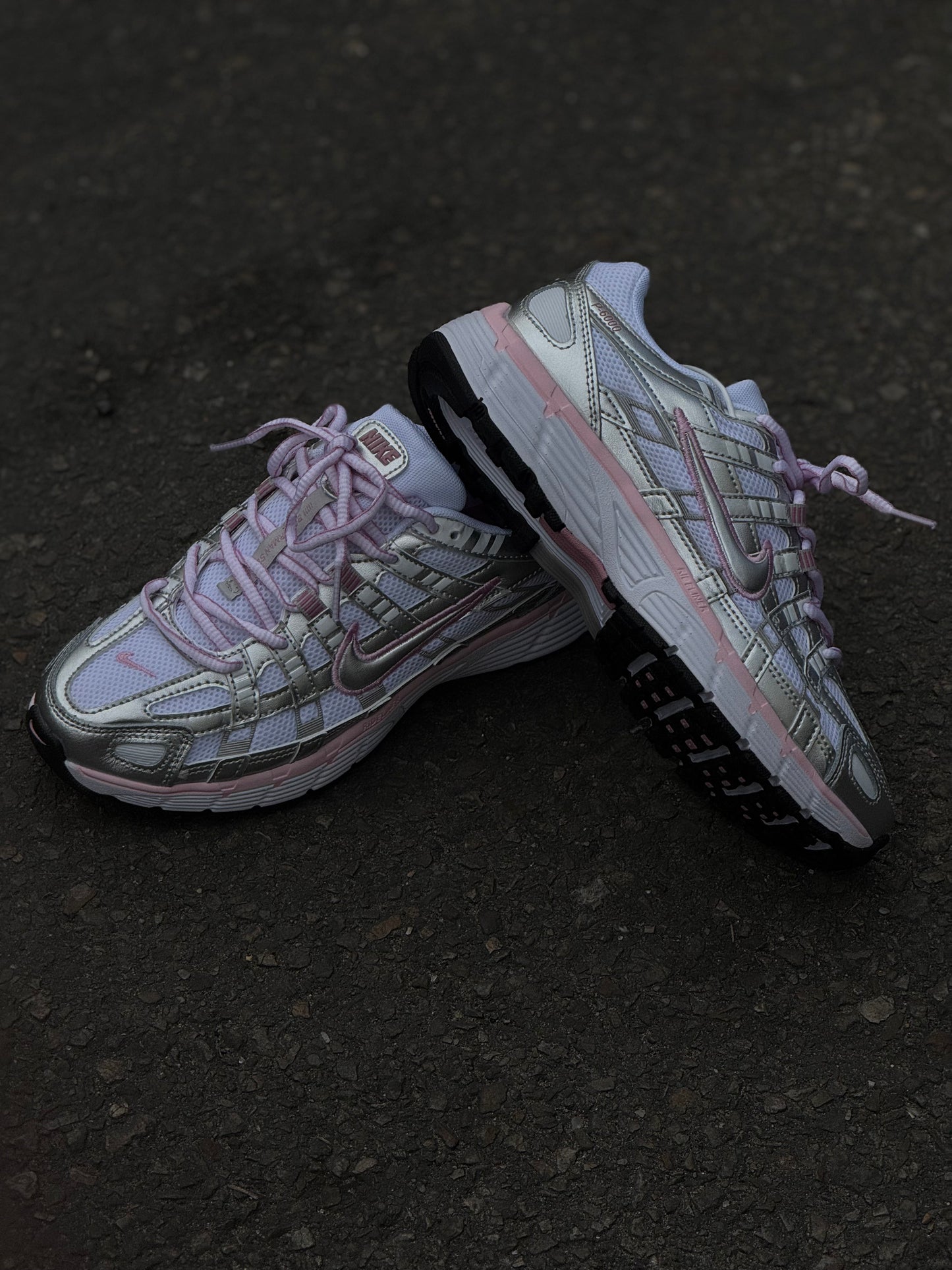Nike P-6000 pinkie silver