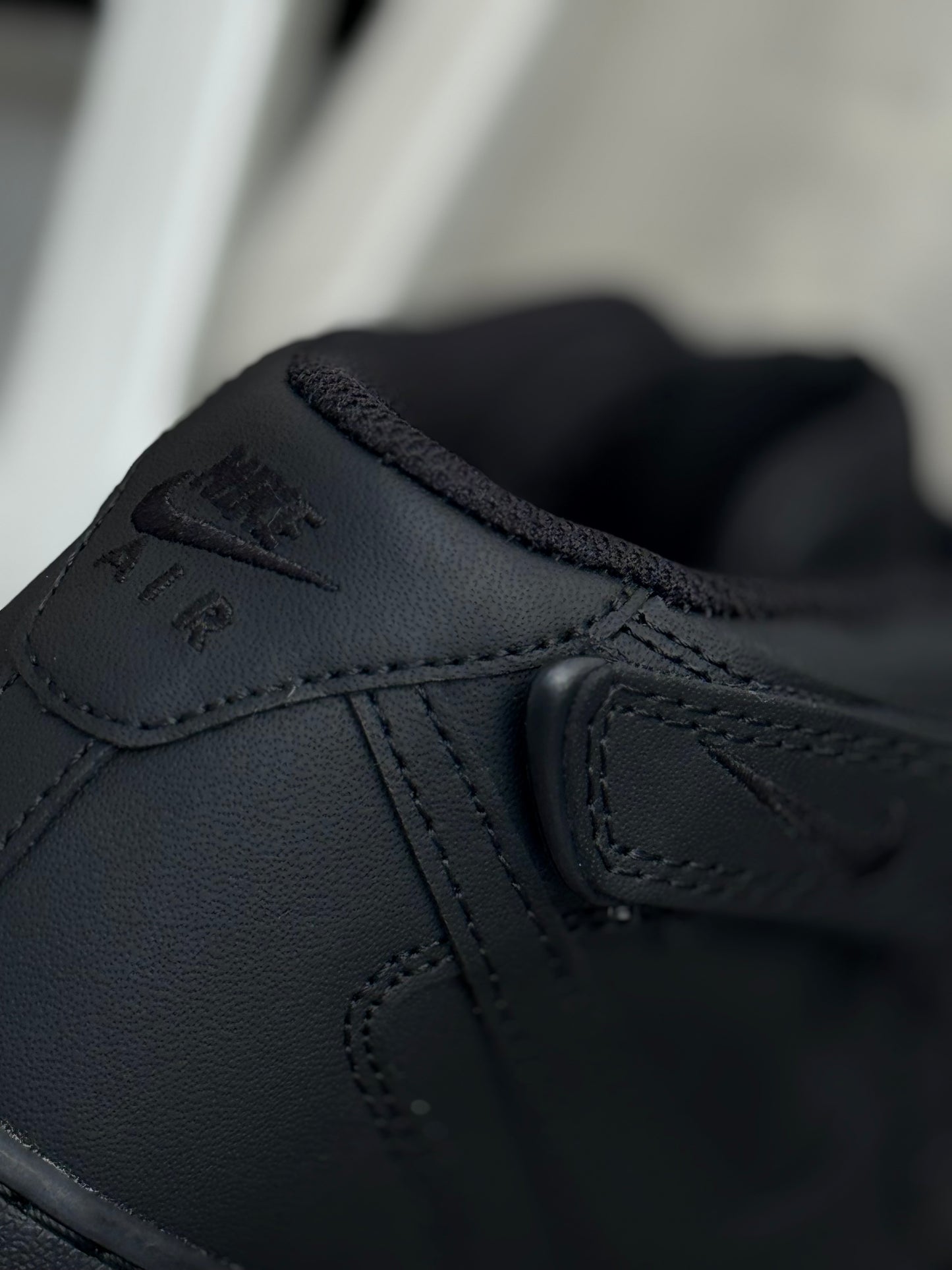 Nike Air Force One Black Bota