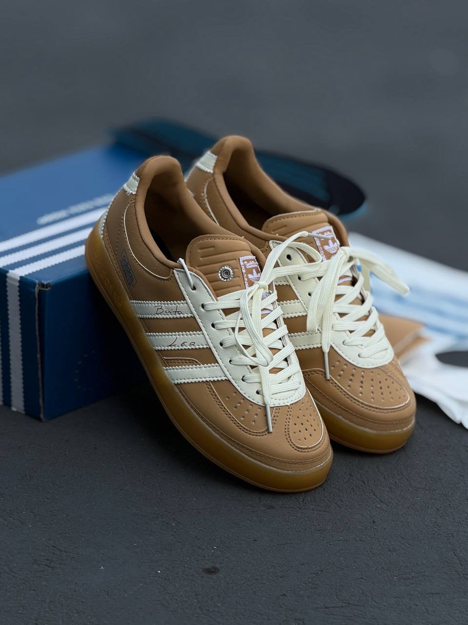 Adidas x messi cafe