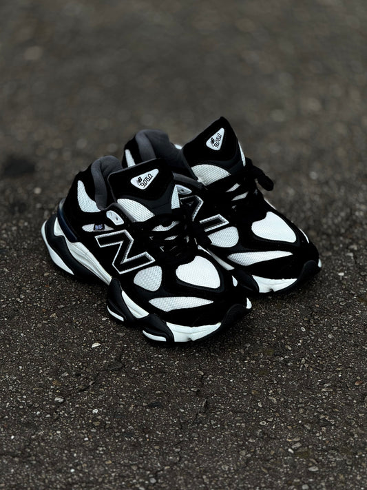 New Balance 9060 BlackxWhite