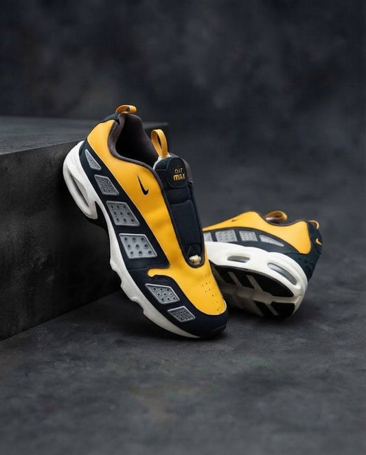 Nike air max sueder gold