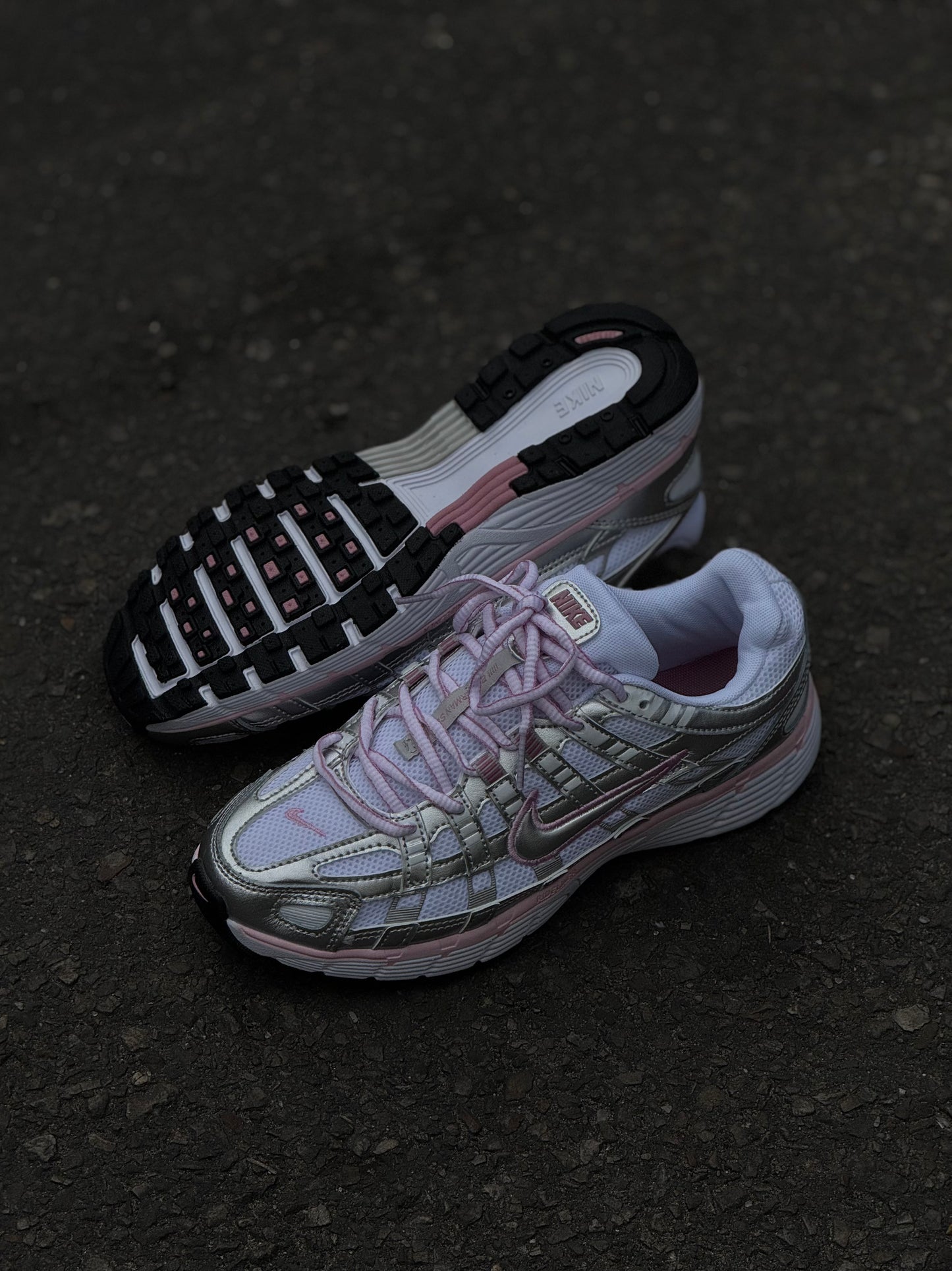 Nike P-6000 pinkie silver
