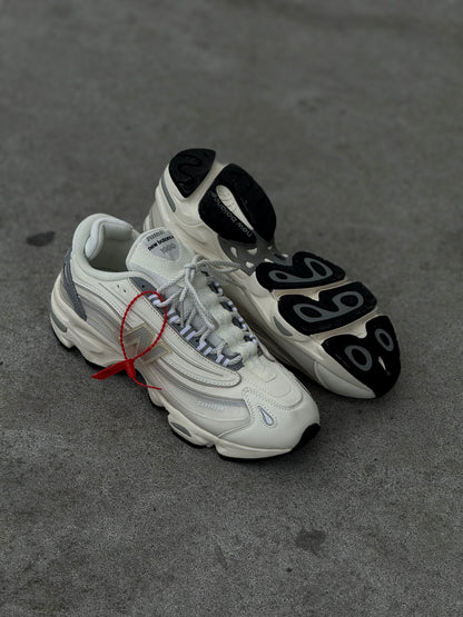 New Balance 1000 Blanca Beish