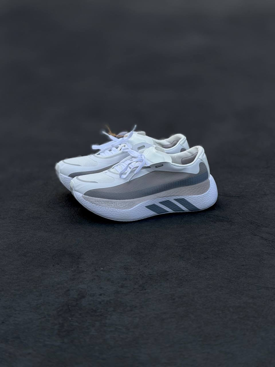 Adidas HyperBoost Edge Metalic