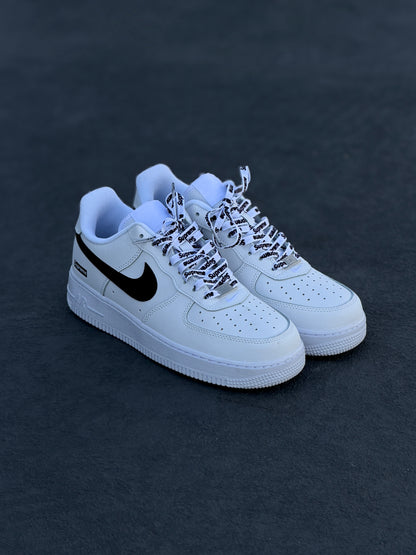 Nike Air Force 1 Low SP x SUPREME