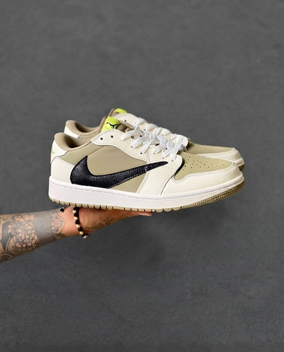 Nike Travis golf