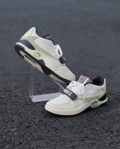 Nike x travis scott