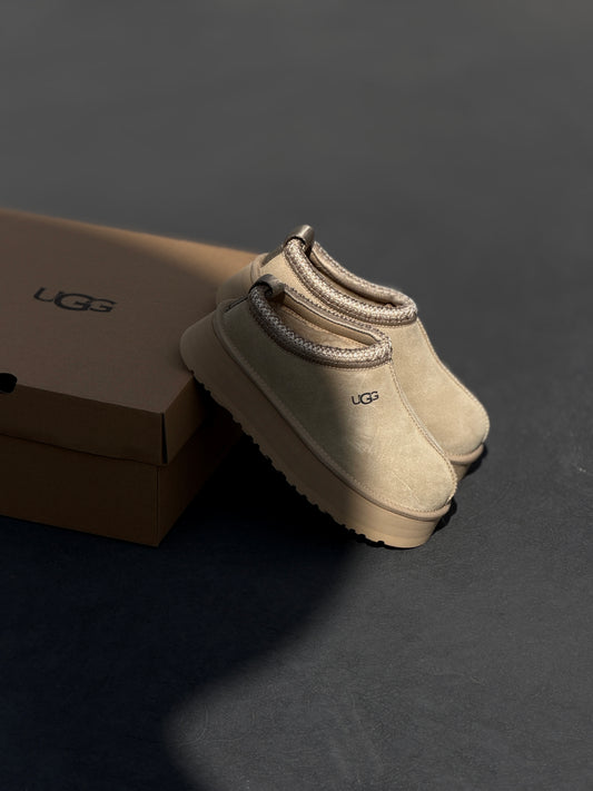 UGG Beig