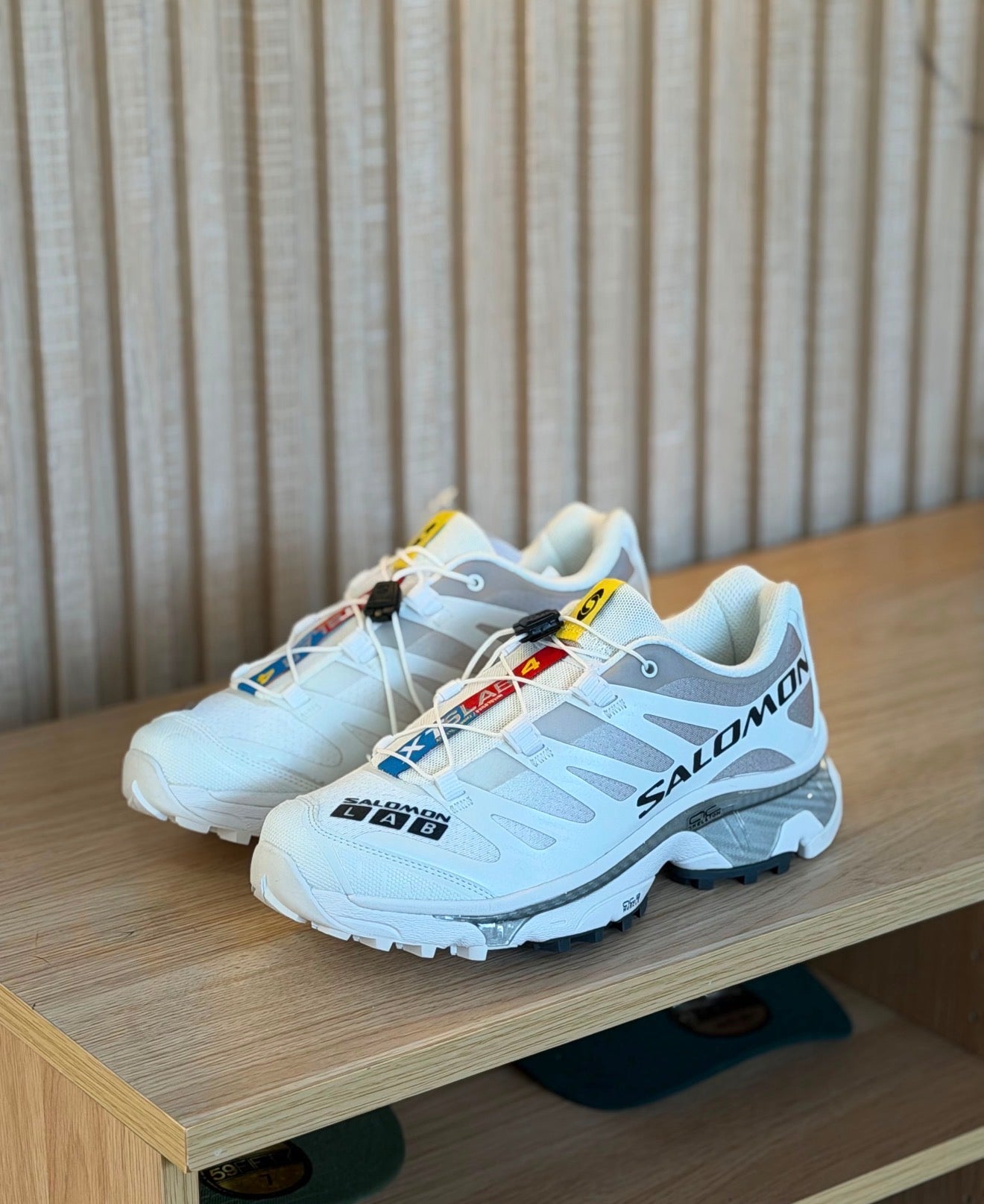 Salomon white xt-4  (G5)