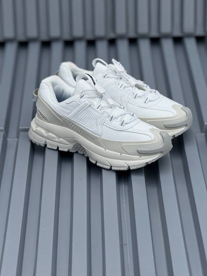 Nike vomero Roam