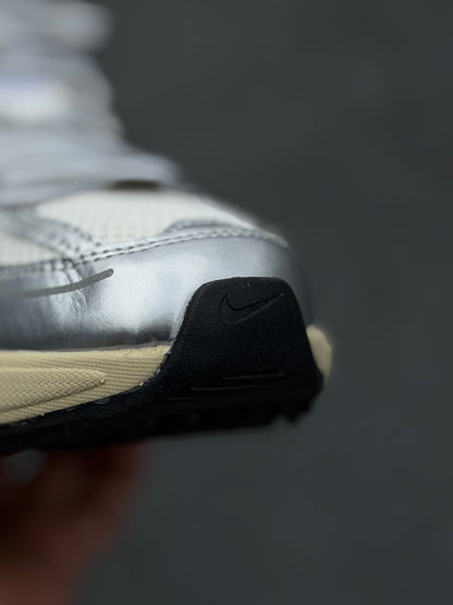 Nike v2k plata