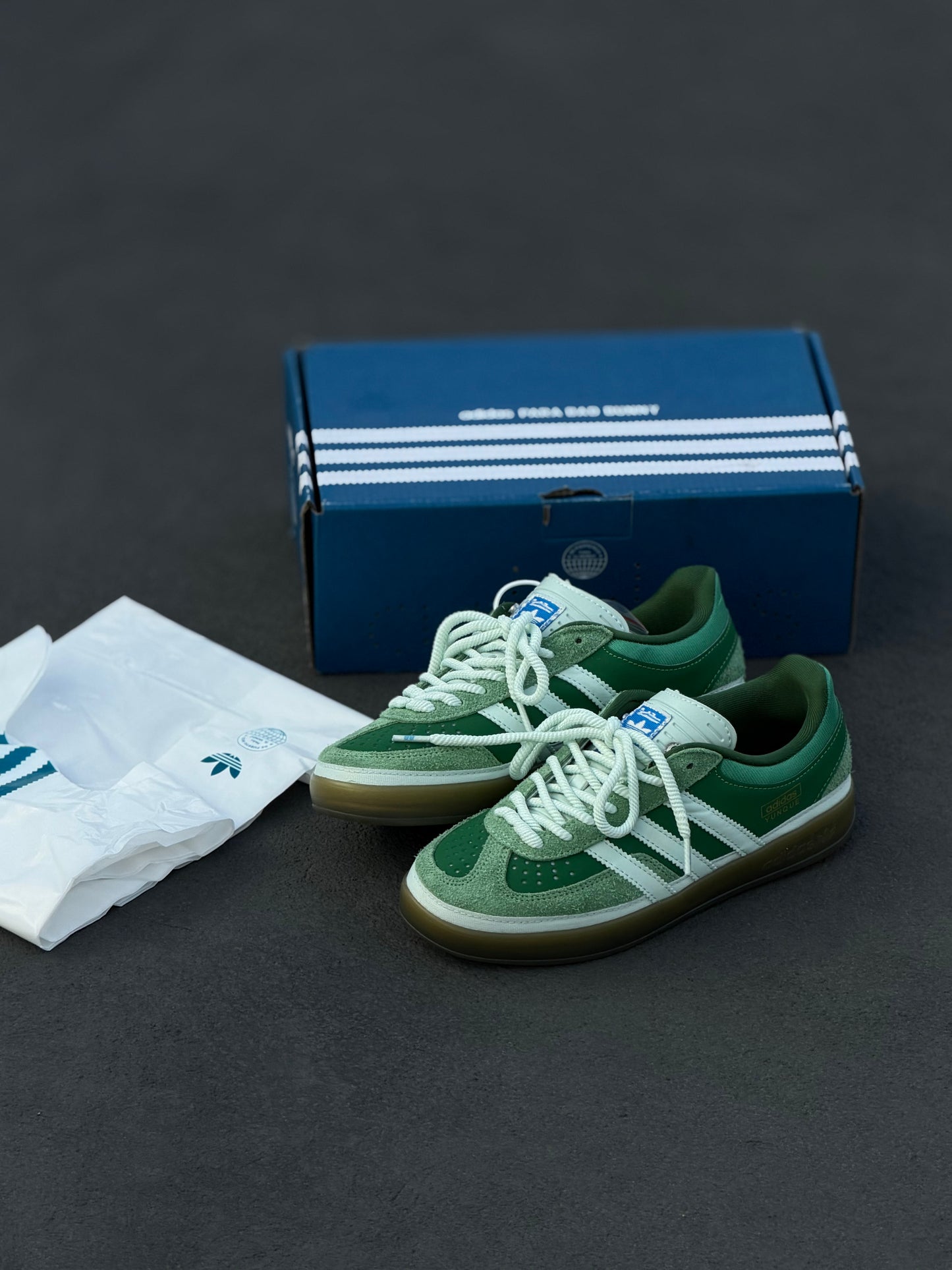 Adidas Yunke bad bunny