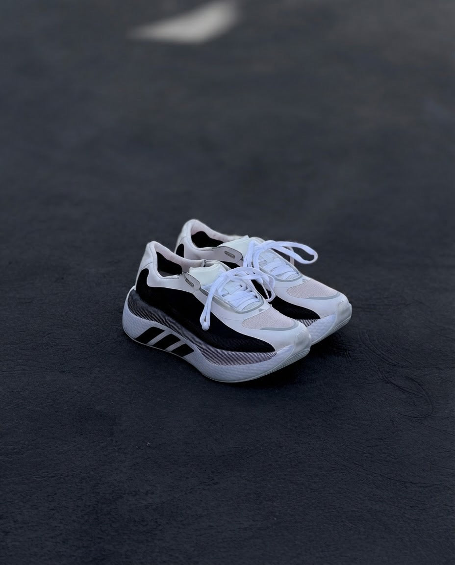 Adidas HyperBoost Edge Blanca / negra