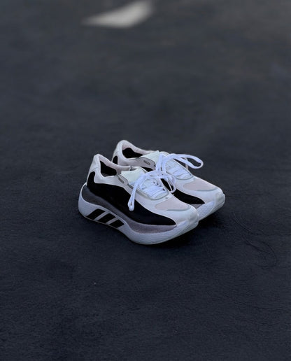Adidas HyperBoost Edge Blanca / negra