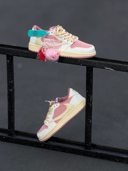 Nike jordan 1 low travis Pink Muslin